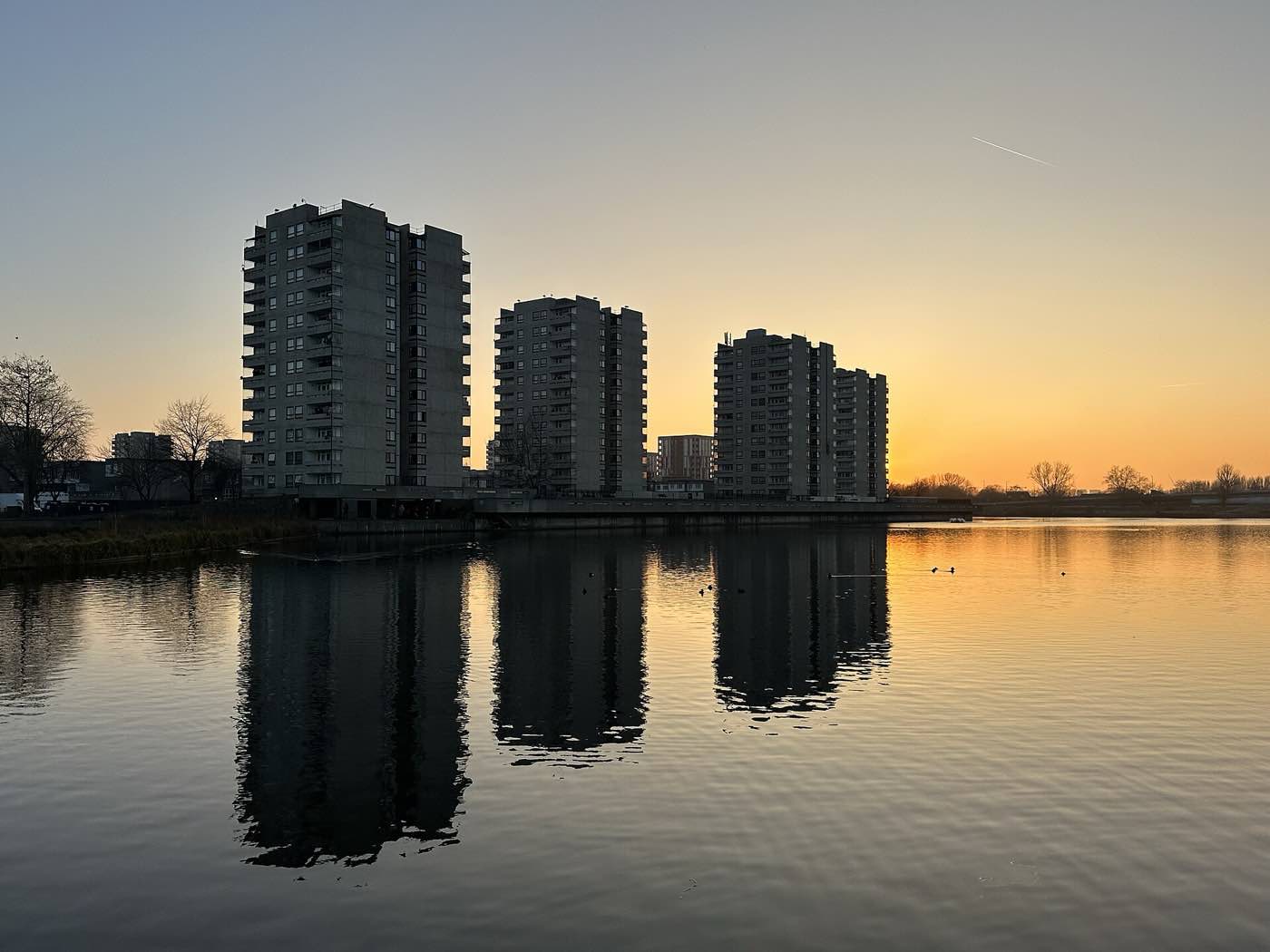 Southmere, London